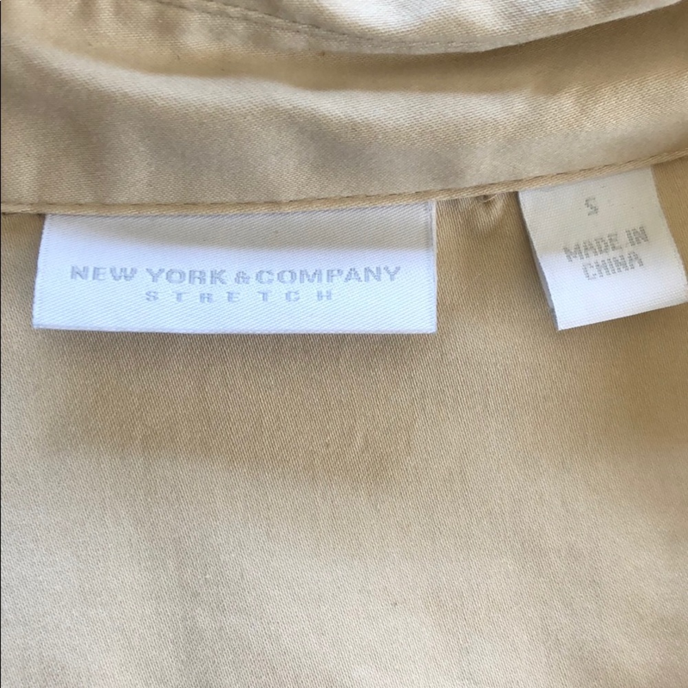 Khaki New York & Company Shirt dress 😍🔥 - Picture 3 of 4